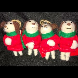 New Target Wondershop 2019 Set Of 4 Dog Ornaments Red Sweaters Green Scarves